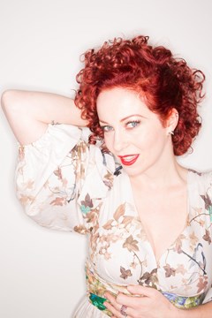 ANNEKE_VAN_GIERSBERGEN_PR_FOTO