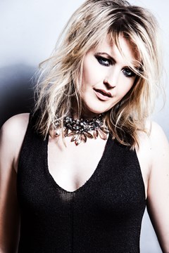 LEONIE_MEIJER_FOTO_RAYZOR_SHARP