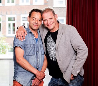 Erik en Justus 2 kleur uitsnede - fotograaf Janita Sassen