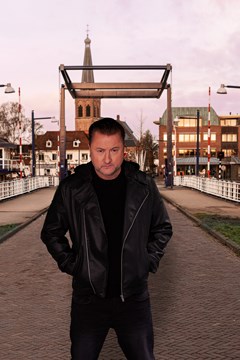 KRO-NCRV - The Passion - Dennis Weening (staand) - fotograaf Stijn Ghijsen