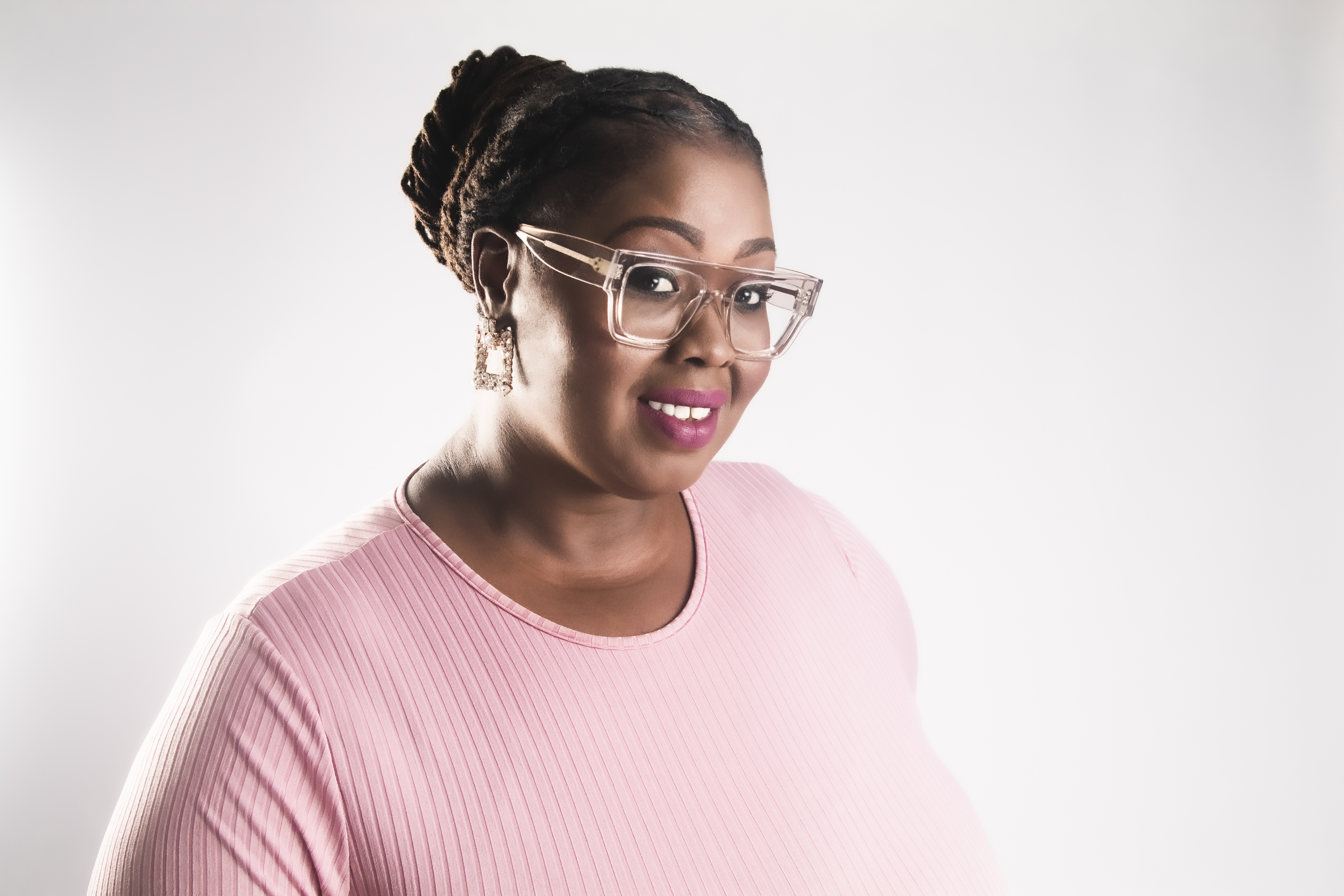 Jong het huis uit met Shirma Rouse